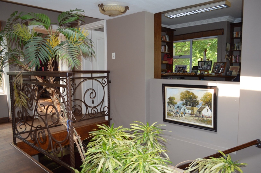 4 Bedroom Property for Sale in Wilkoppies North West